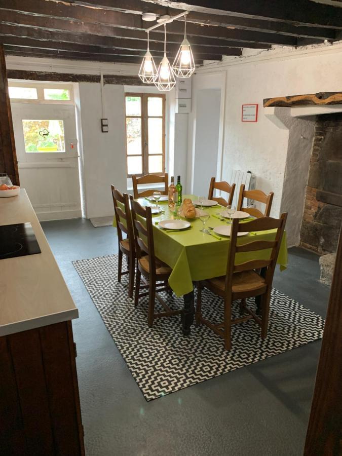 Doxie Cottage Saint-Chabrais Buitenkant foto